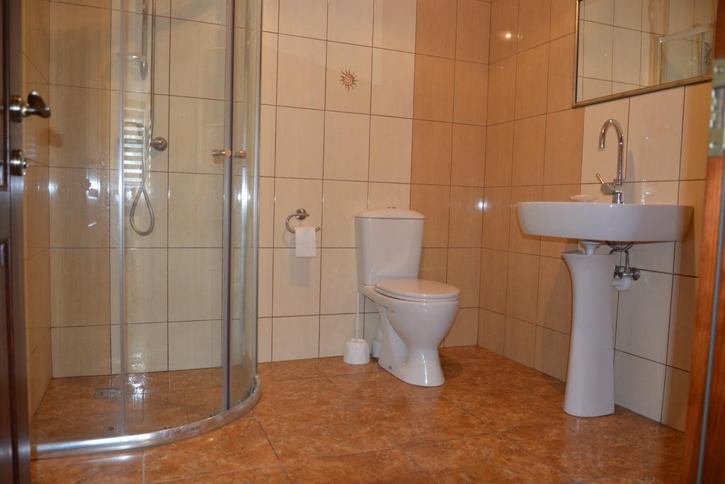 Sveciu Namai Avada Hotel Klaipėda Kültér fotó